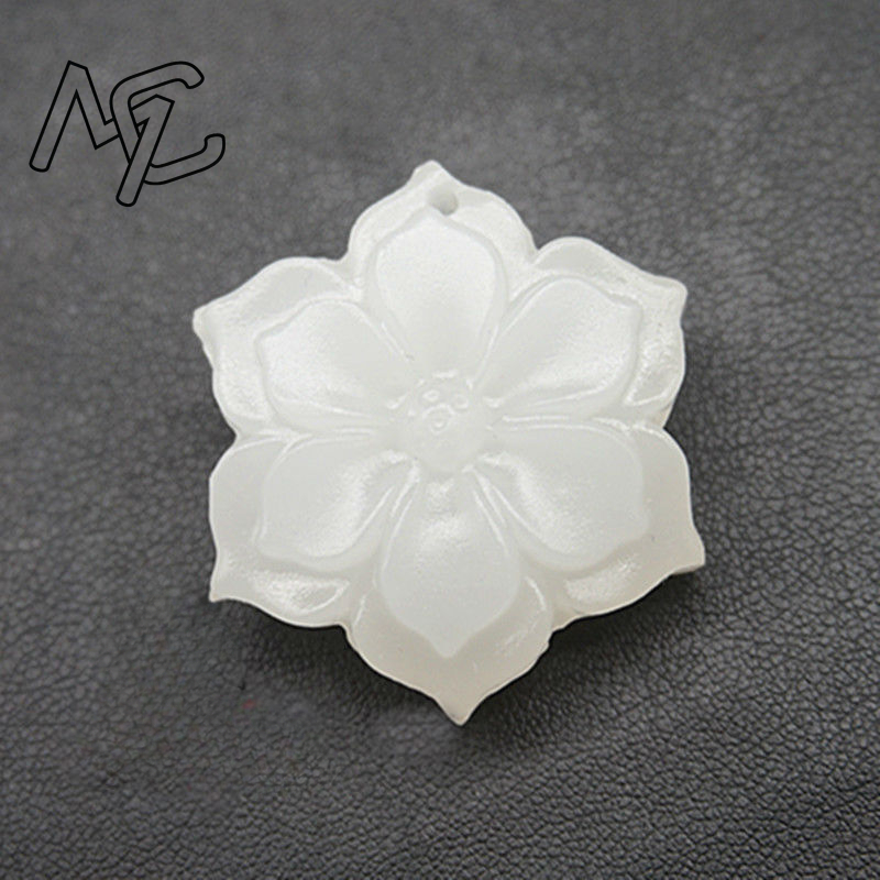 Natural Chinese White Jade Pen - Necklaces 评论和价格
