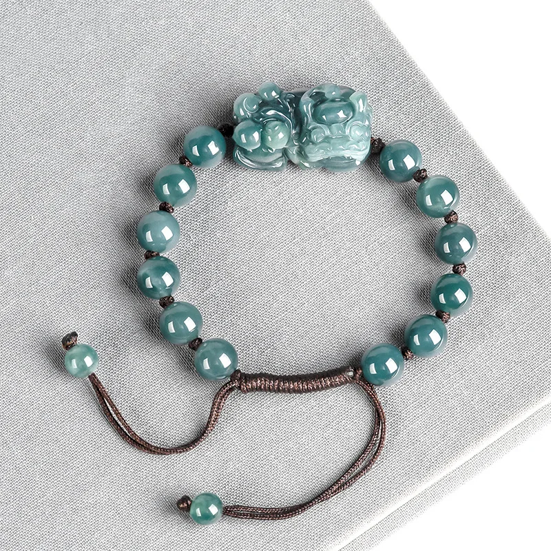 Burmese Jadeite Pixiu Bracelet - Bracelets 评论和价格